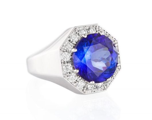 Il magico e profondo blu della Tanzanite
